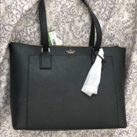 kate spade Handbags - NWT! MOVING SALE ENDS 6/20 Kate Spade Black tote!